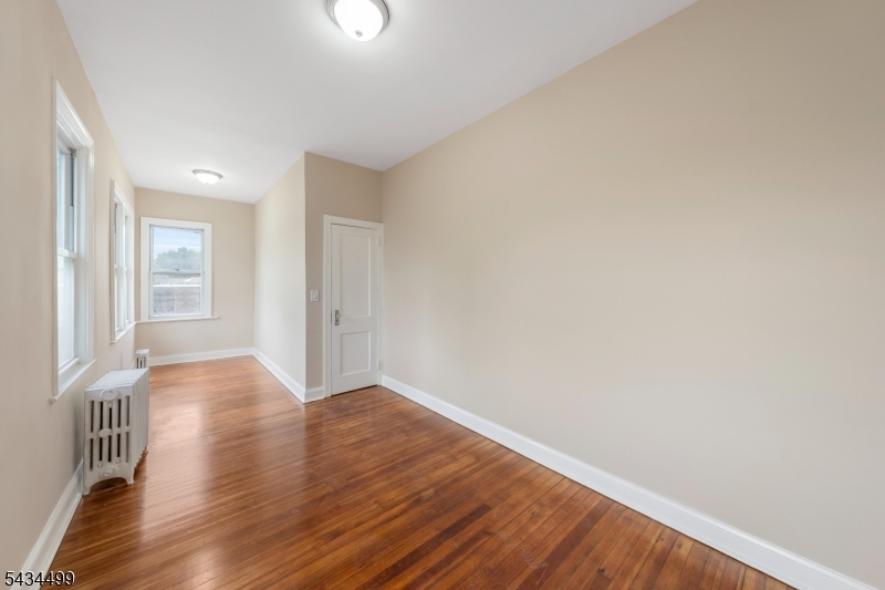 49 Caldwell Place, Unit 3 Springfield, NJ 07081 - Photo 10 of 14