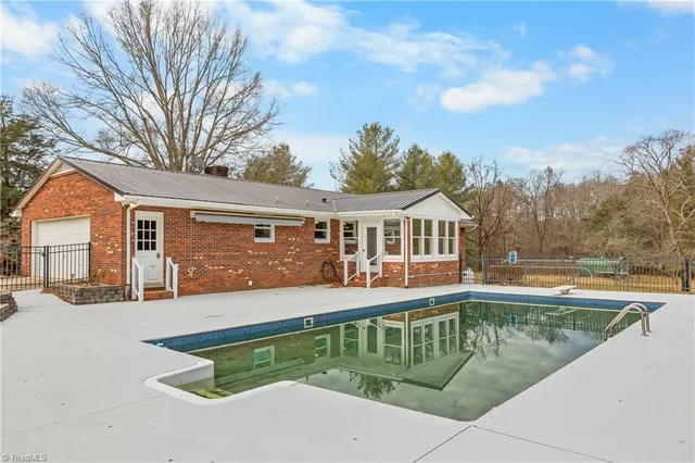 $1,090,000 | 3575 Highway 801, Mocksville, NC 27028