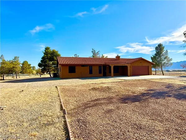 $1,700 | 1081 Pluto Street, Pahrump, NV 89048