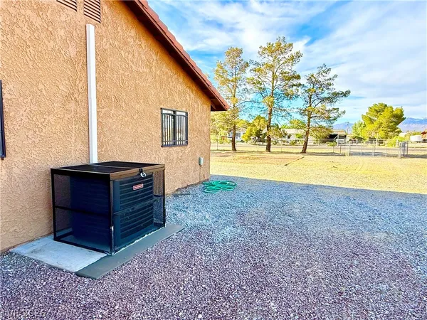 $1,700 | 1081 Pluto Street, Pahrump, NV 89048