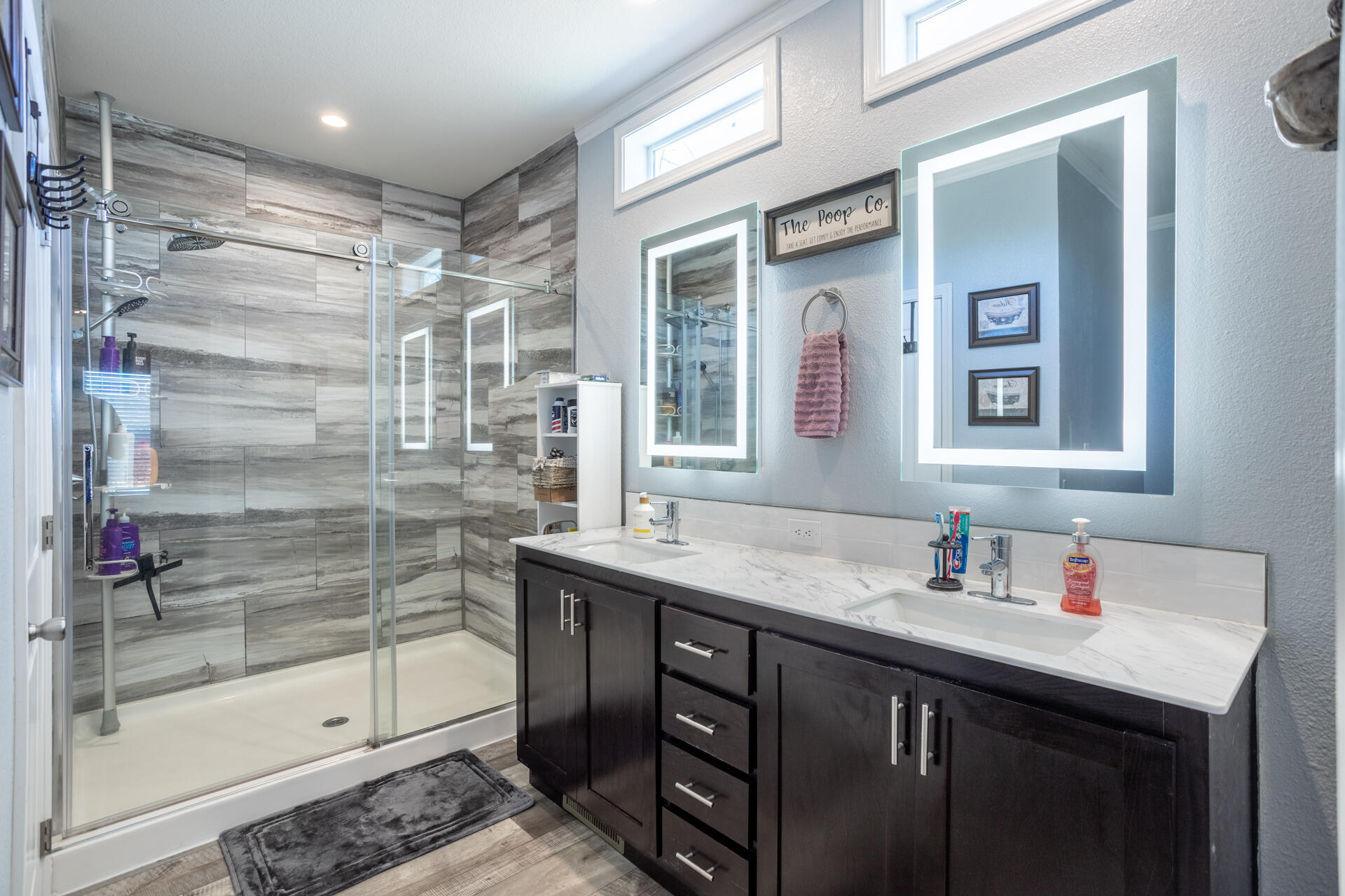 13582 Echo Hill Road Redding, CA 96003 - Photo 13 of 40 Bathroom