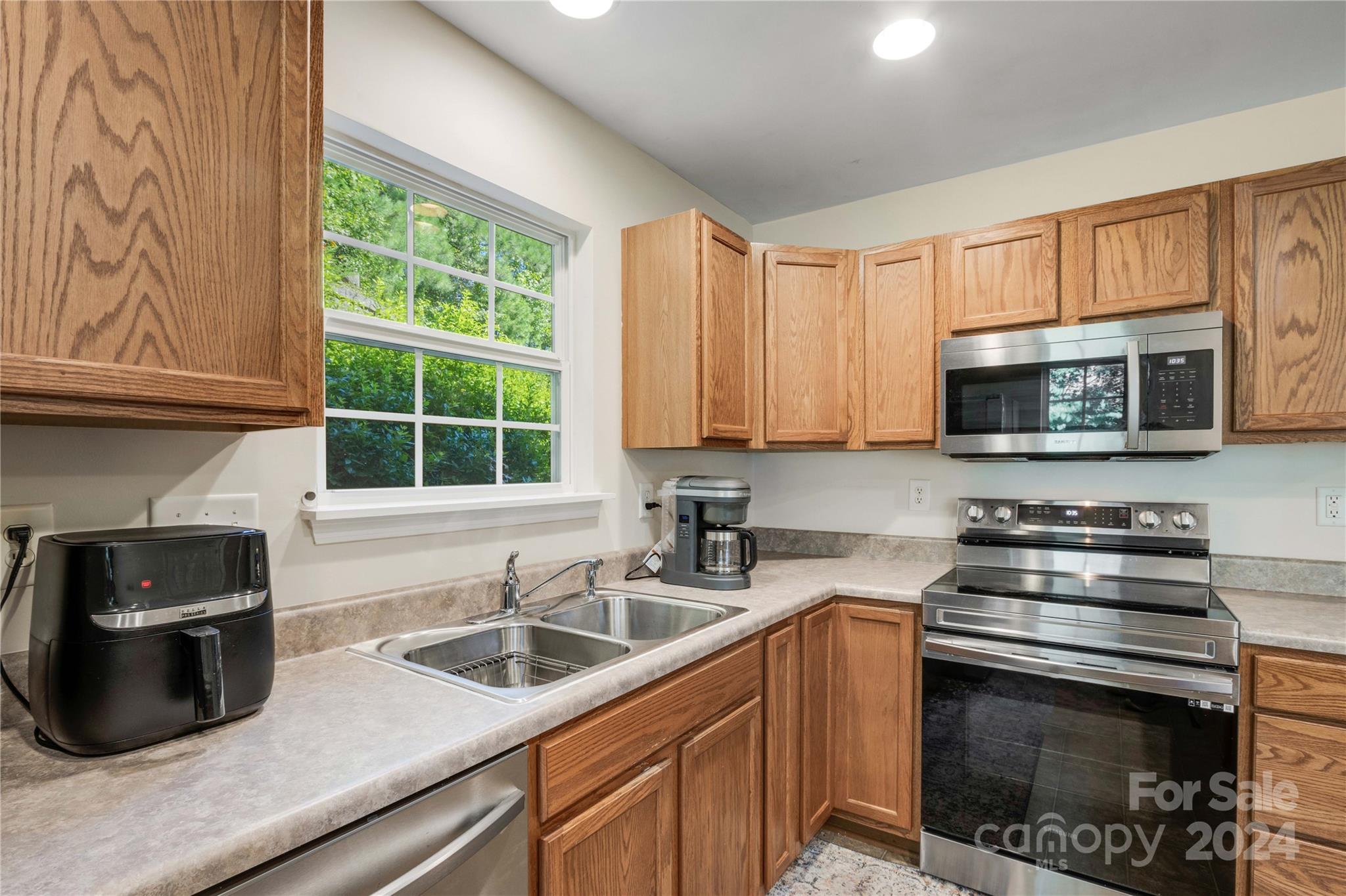 147 Limerick Road, Unit D Mooresville, NC 28115 - Photo 11 of 40 Gallery Image 11