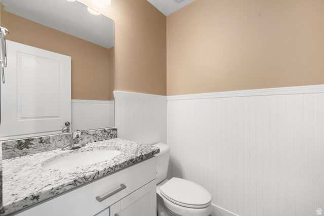 4368 East Inverness Road Eagle Mountain, UT 84005 - Photo 8 of 32