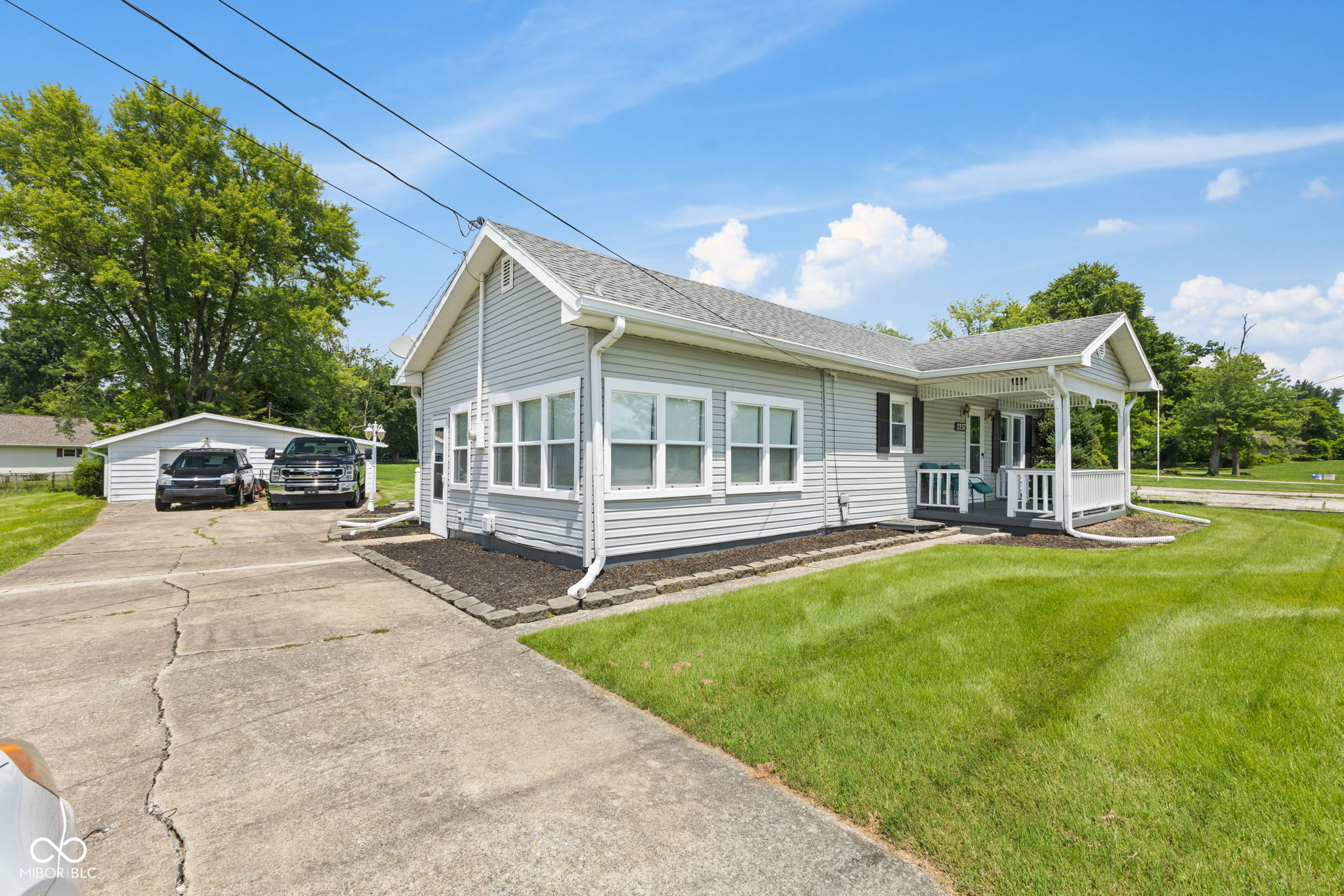 2237 35th Street Bedford, IN 47421 - Photo 2 of 36