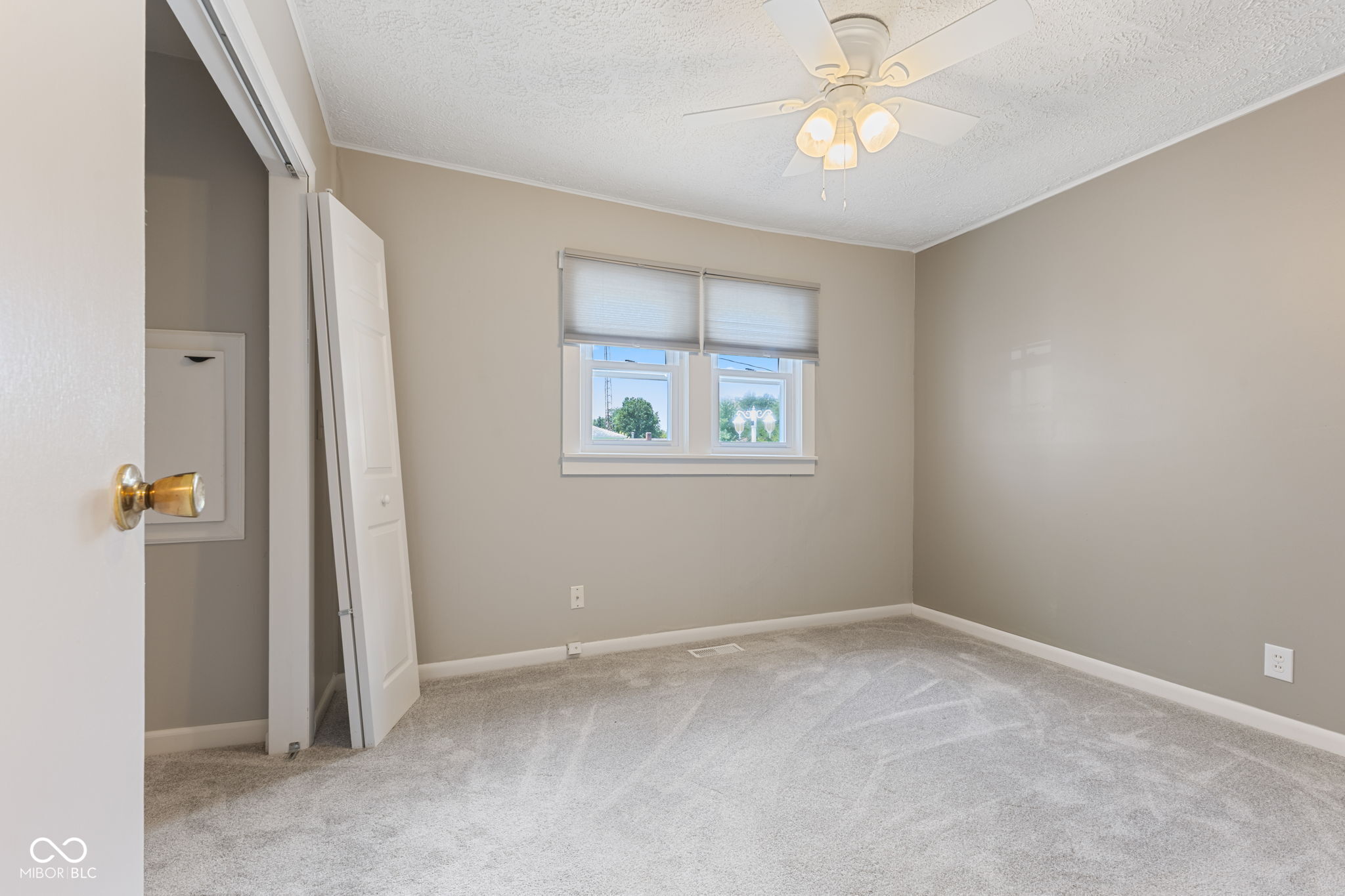 2237 35th Street Bedford, IN 47421 - Photo 21 of 36