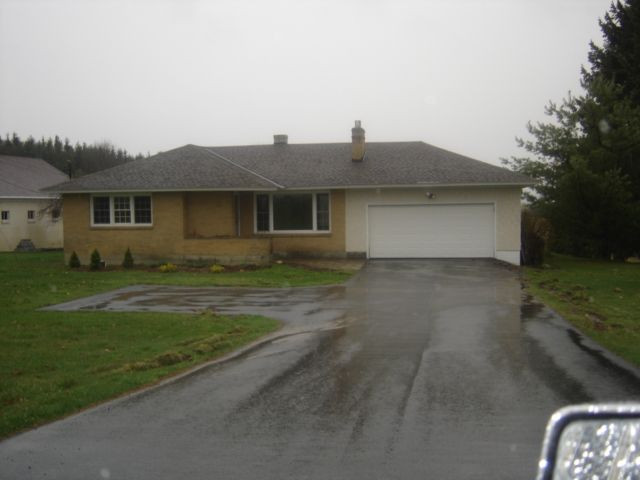 160 Golf Course Road Amsterdam, NY 12010 - Photo 1 of 12 Photo 1