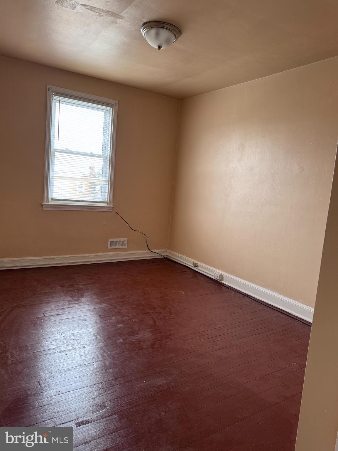 3906 Grantley Road Baltimore, MD 21215 - Photo 8 of 15 Bedroom 2