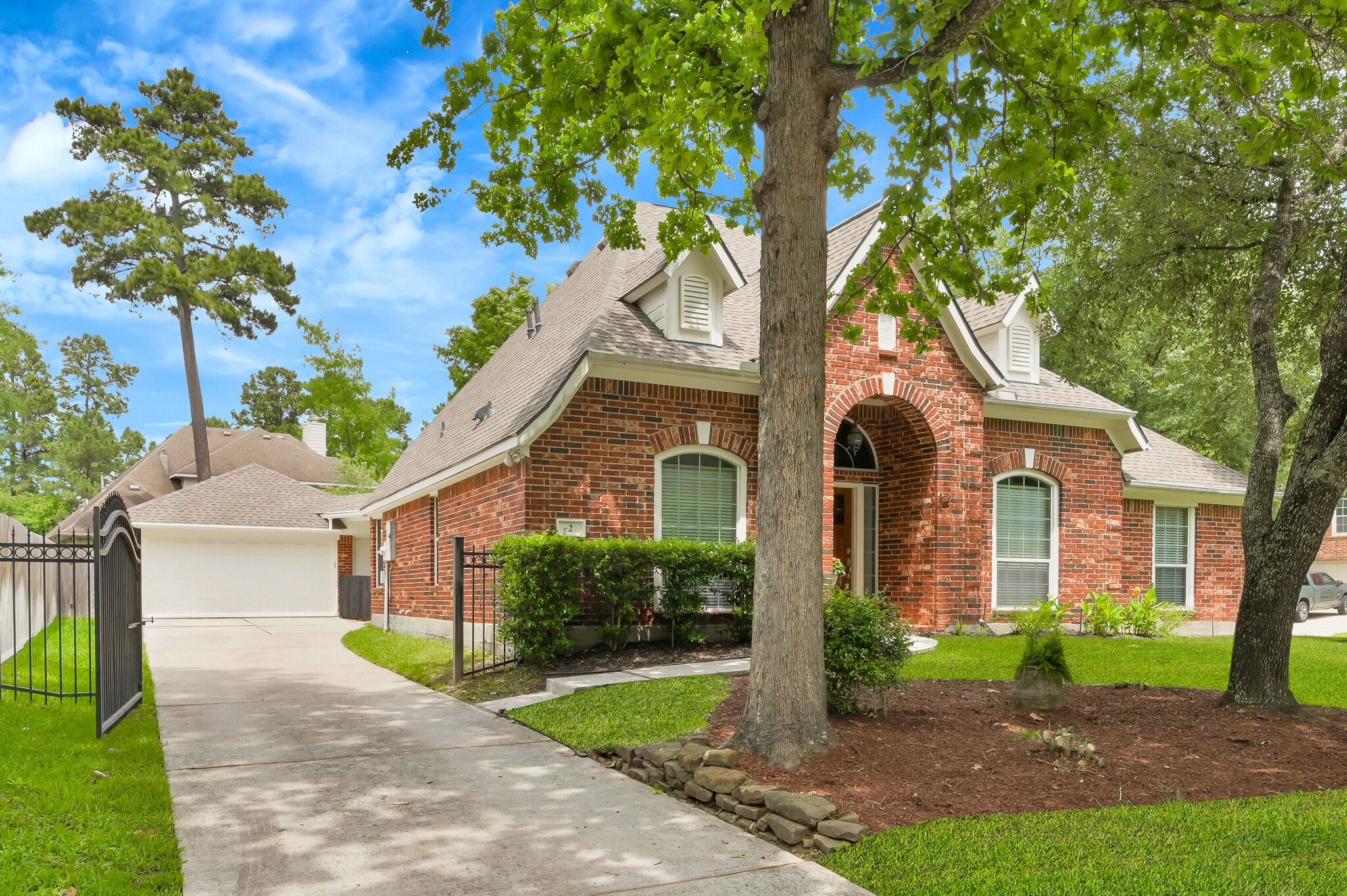 2 Westward Ridge Place The Woodlands, TX 77384 - Photo 1 of 43 Welcome to 2 Westward Ridge Place