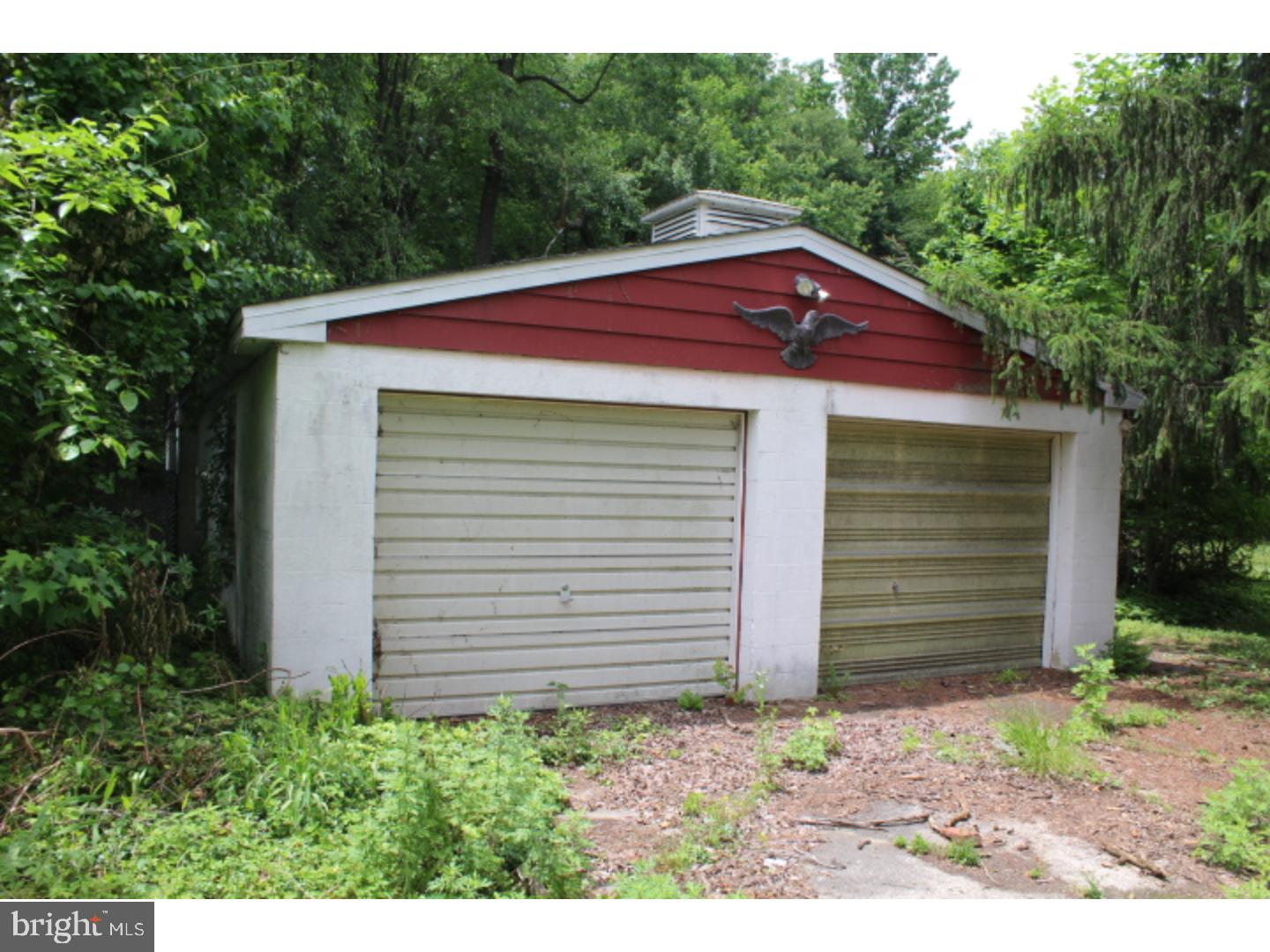 132-36 Rambo Road Pitman, NJ 08071 - Photo 3 of 17 Gallery Image 3