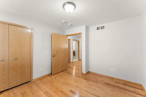 $1,150,000 | 438 Wildwood Road, Mahtomedi, MN 55115