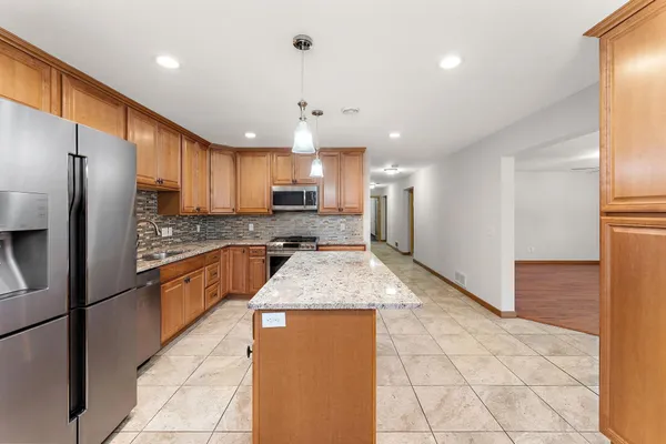 $1,150,000 | 438 Wildwood Road, Mahtomedi, MN 55115