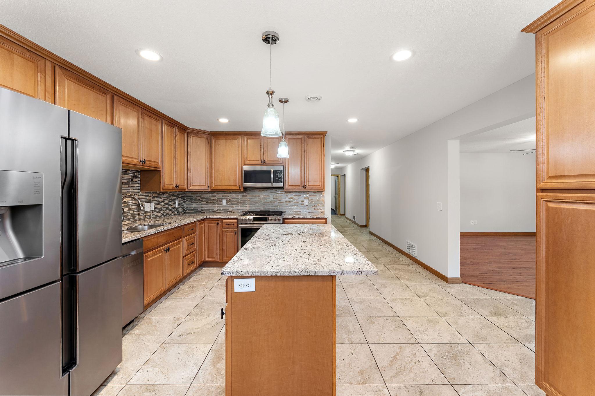 438 Wildwood Road Mahtomedi, MN 55115 - Photo 36 of 65