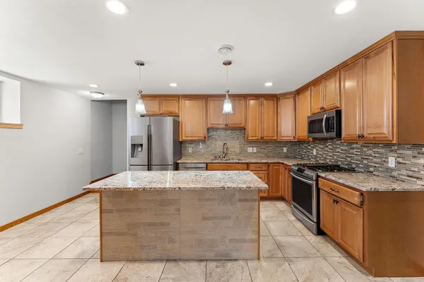 $1,150,000 | 438 Wildwood Road, Mahtomedi, MN 55115