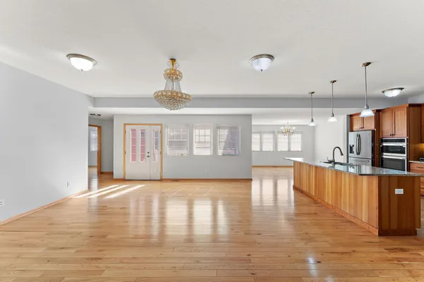 $1,150,000 | 438 Wildwood Road, Mahtomedi, MN 55115