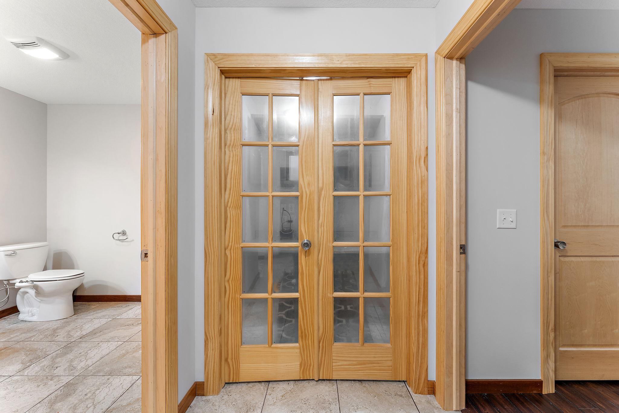 438 Wildwood Road Mahtomedi, MN 55115 - Photo 43 of 65