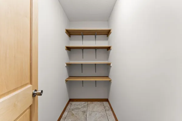 $1,150,000 | 438 Wildwood Road, Mahtomedi, MN 55115