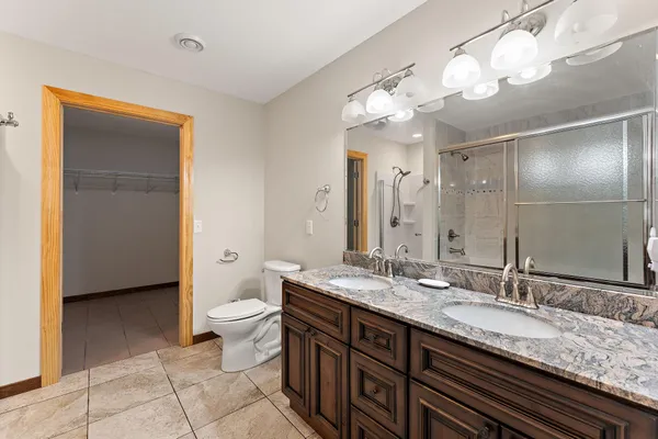 $1,150,000 | 438 Wildwood Road, Mahtomedi, MN 55115