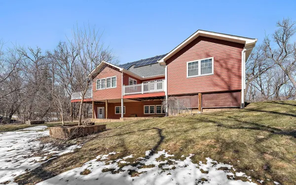 $1,150,000 | 438 Wildwood Road, Mahtomedi, MN 55115