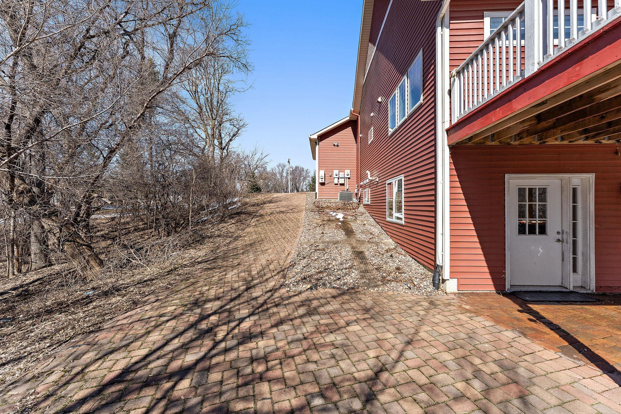 438 Wildwood Road Mahtomedi, MN 55115 - Photo 62 of 65