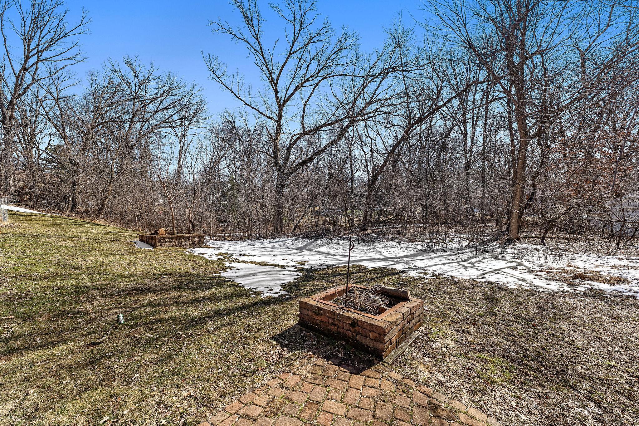 438 Wildwood Road Mahtomedi, MN 55115 - Photo 63 of 65