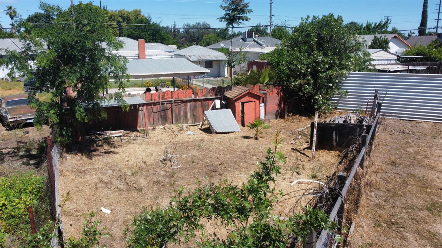 1104 Beverly Drive Modesto, CA 95351 - Photo 3 of 20