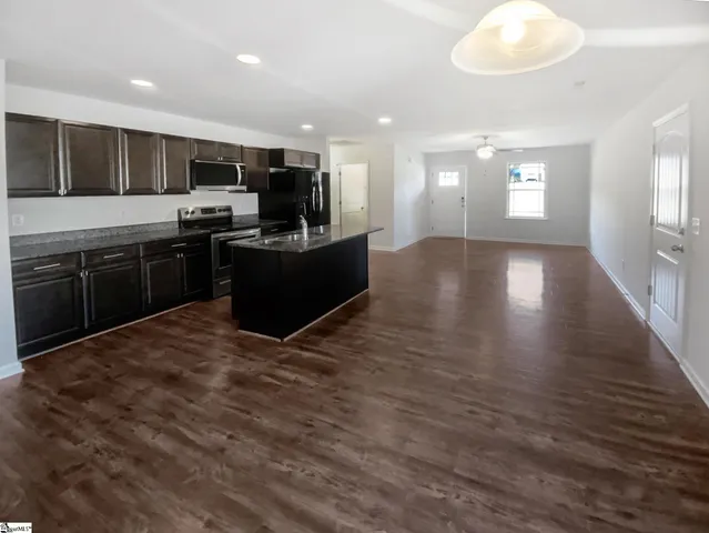 $235,000 | 422 Mt Hood Drive, Inman, SC 29349