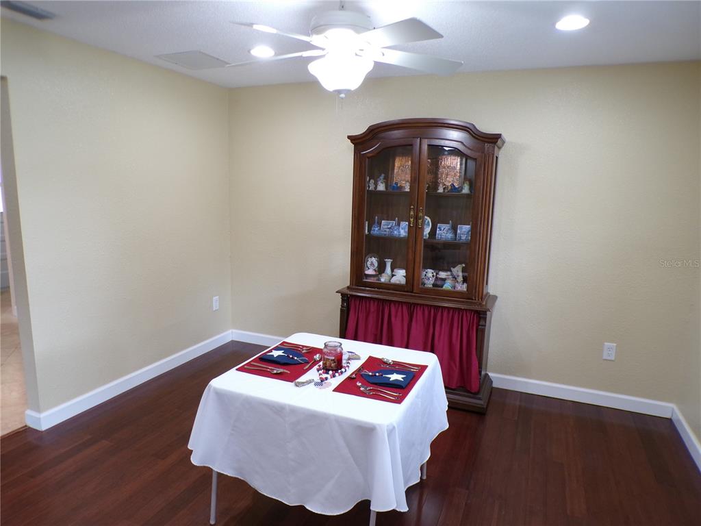 4131 Yorketowne Road Orlando, FL 32812 - Photo 14 of 53 Gallery Image 14