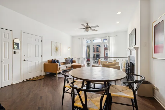 $710,000 | 873 North Marshfield Avenue, Unit 1, Chicago, IL 60622