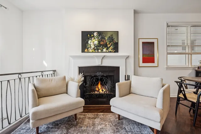 $710,000 | 873 North Marshfield Avenue, Unit 1, Chicago, IL 60622