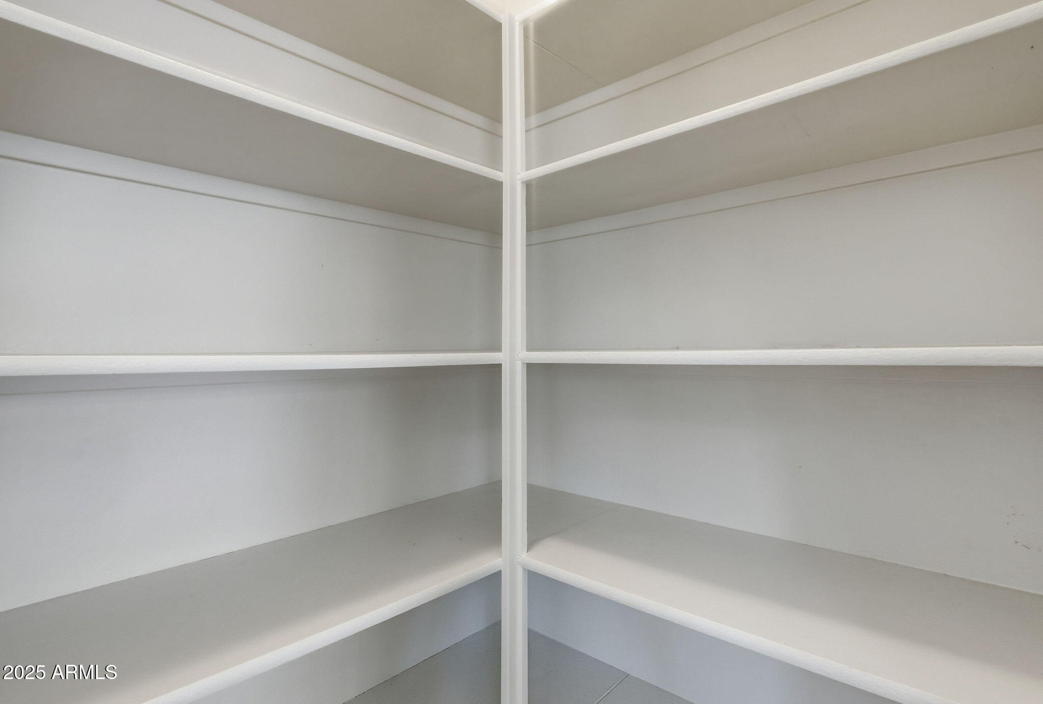 2691 South Chaparral Road Apache Junction, AZ 85119 - Photo 30 of 43 a view of a room