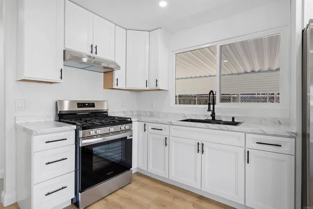 $239,900 | 8968 Winter Gardens Boulevard, Unit 4, Lakeside, CA 92040