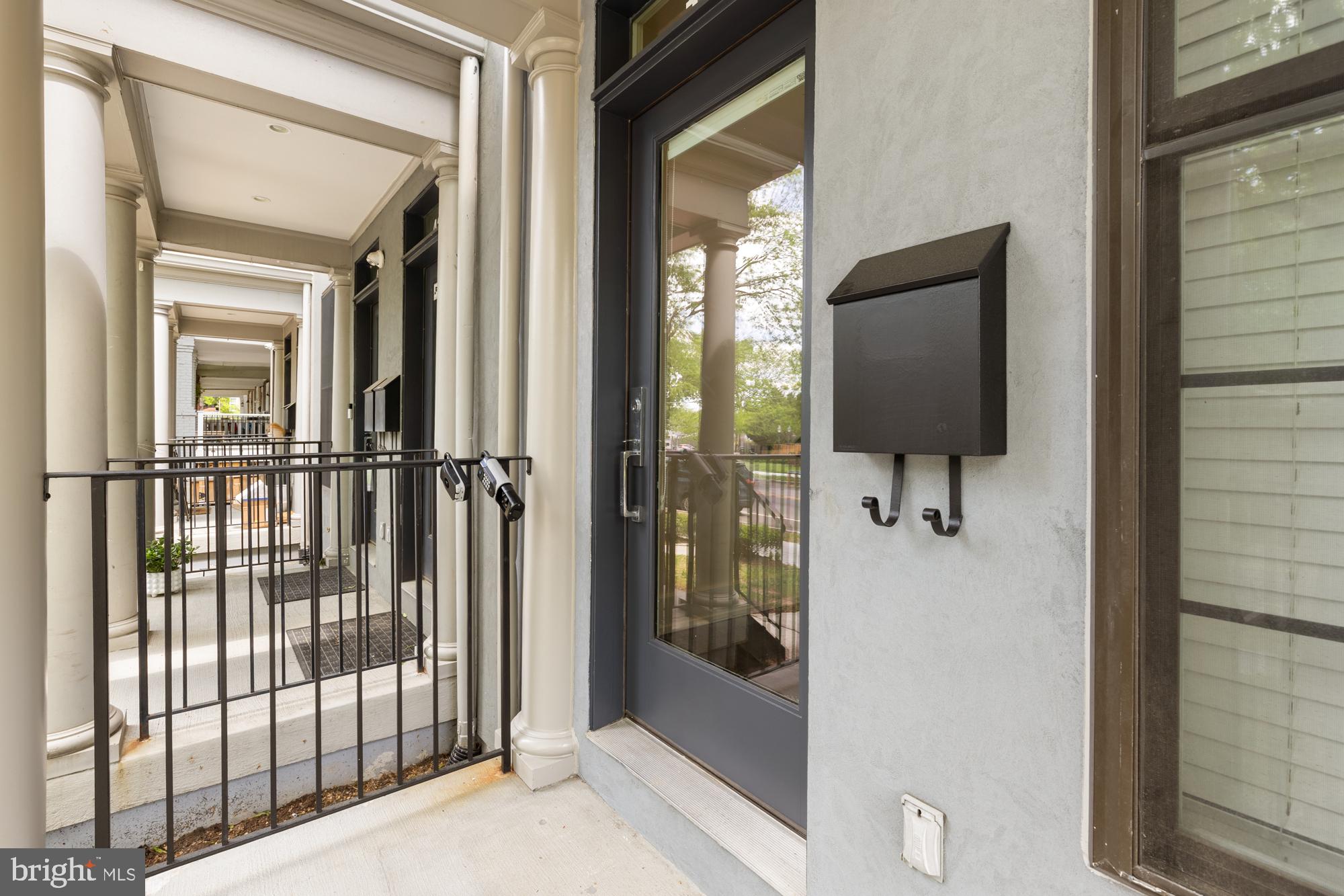 16 Grant Circle Northwest, Unit 2 Washington, DC 20011 - Photo 3 of 35 a view of living room