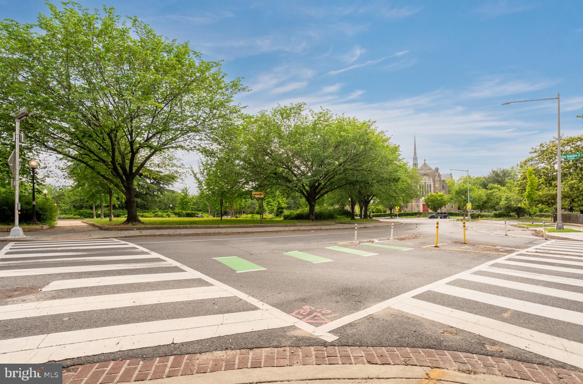 16 Grant Circle Northwest, Unit 2 Washington, DC 20011 - Photo 32 of 35 a view of a yard