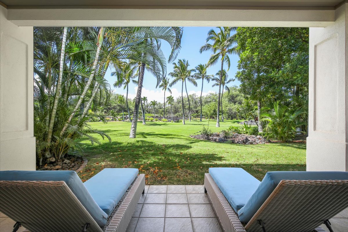 68-1375 Pauoa Road, Unit D4 Kamuela, HI 96743 - Photo 9 of 30 a view of backyard with green space and seating area