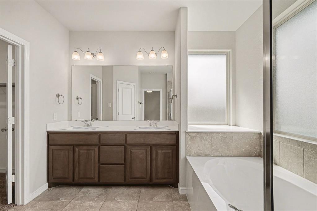905 Falcon Road Argyle, TX 76226 - Photo 19 of 25