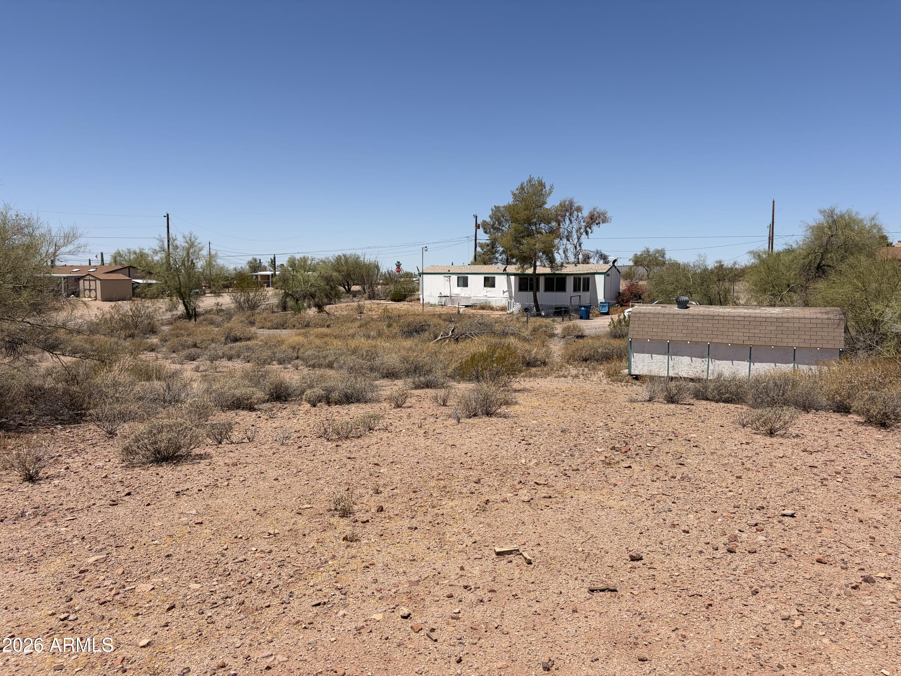 325 North Hilton Road Apache Junction, AZ 85119 - Photo 5 of 6