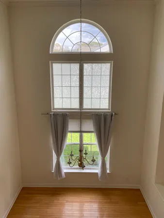 $4,200 | 46 Warwick Road, Princeton Junction, NJ 08550