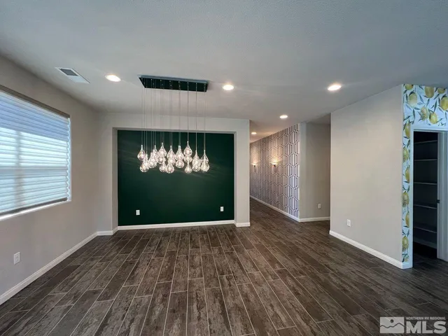 $2,700 | 774 Sweet Briar Lane, Sparks, NV 89436