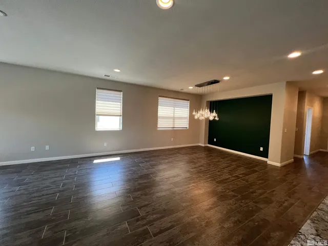 $2,700 | 774 Sweet Briar Lane, Sparks, NV 89436