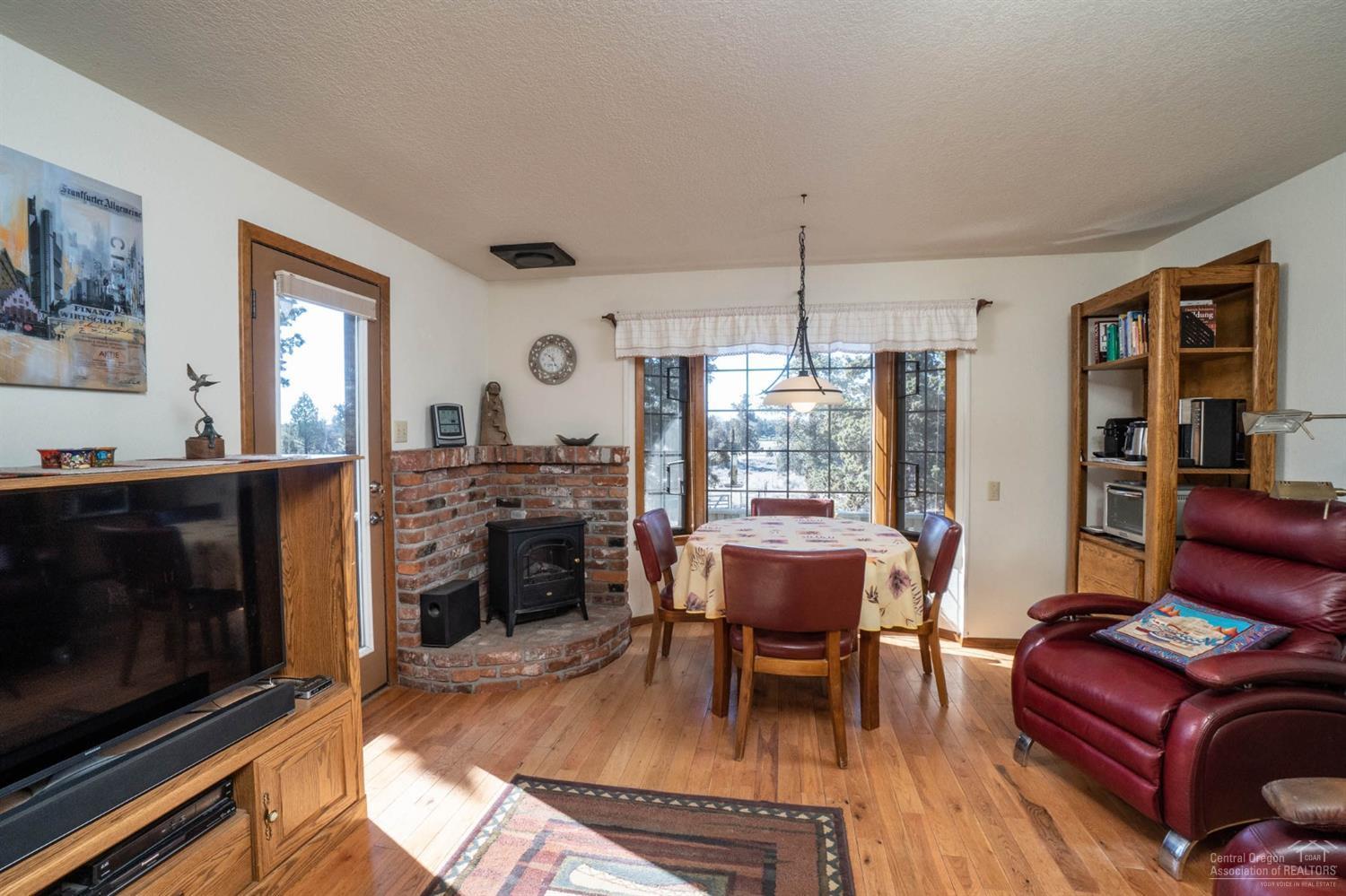 21565 Dale Road Bend, OR 97701 - Photo 19 of 23 Additional Photo