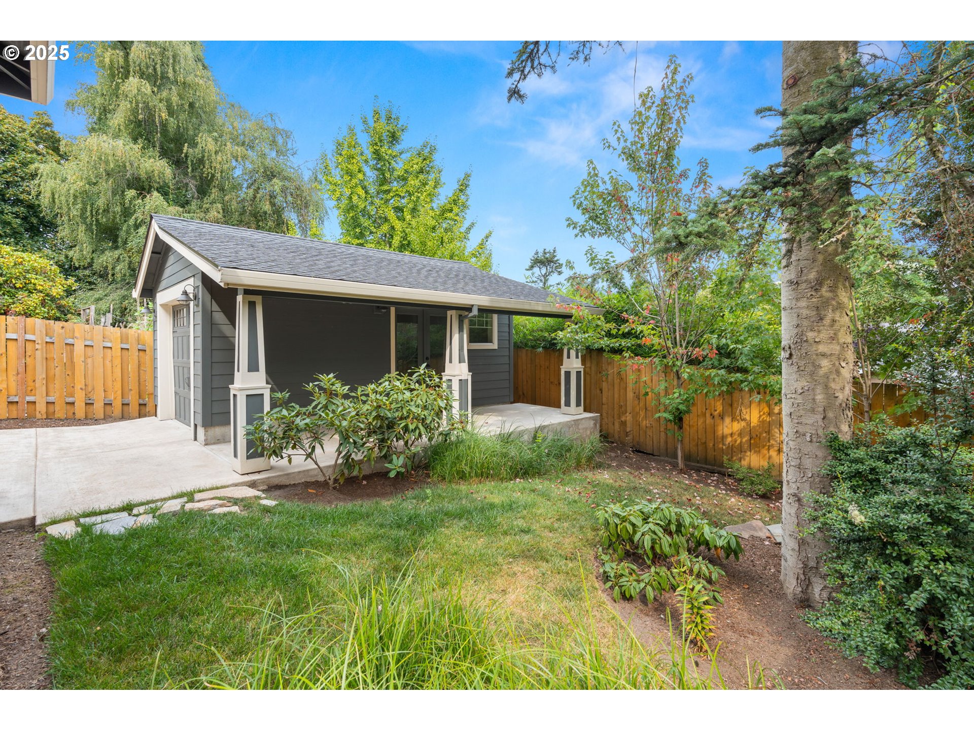 8340 Southwest 3rd Avenue Portland, OR 97219 - Photo 31 of 34 Gallery Image 31