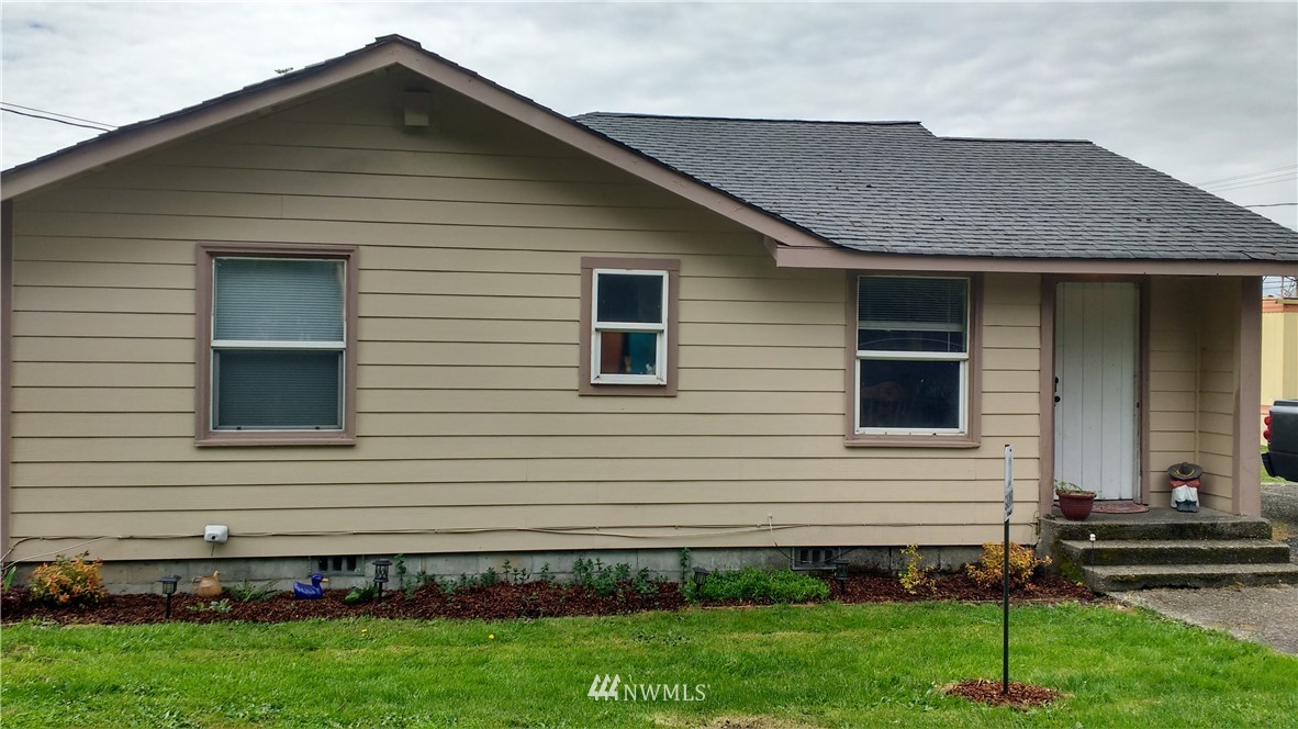 3220 Galvin Road Centralia, WA 98531 - Photo 2 of 24 Gallery Image 2