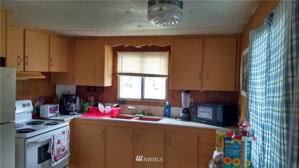 3220 Galvin Road Centralia, WA 98531 - Photo 12 of 24 Gallery Image 12