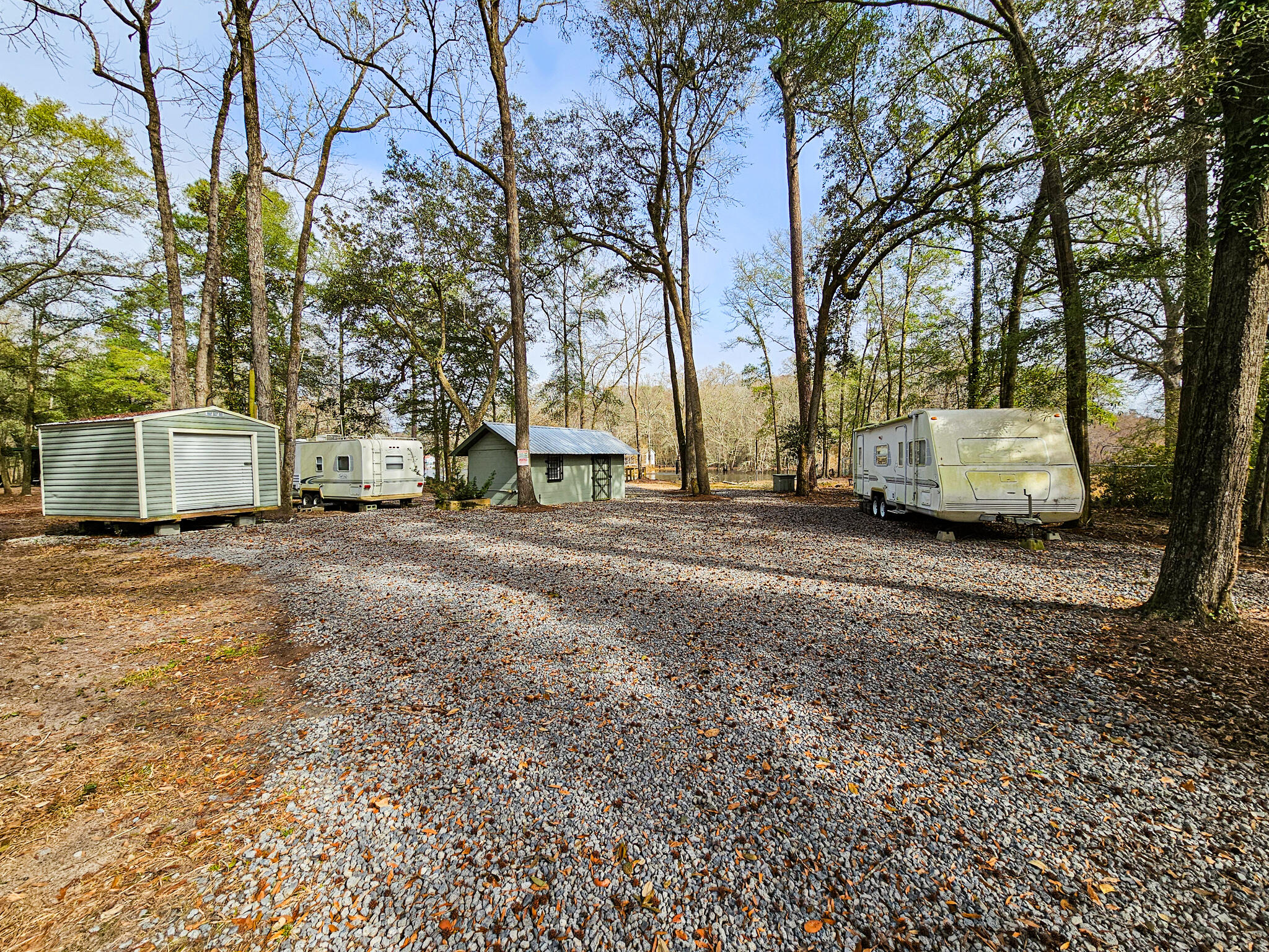 78 Badger Lane Round O, SC 29474 - Photo 4 of 13 20260304_095716