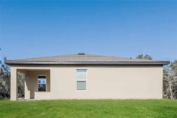 $2,110 | 127 Tulip Lane, Kissimmee, FL 34759