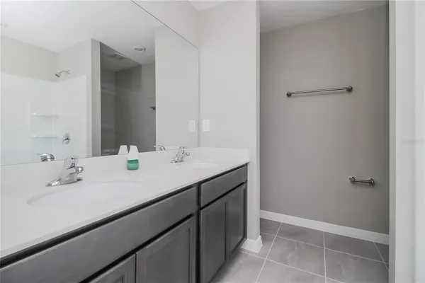 $2,110 | 127 Tulip Lane, Kissimmee, FL 34759