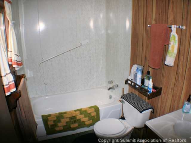 346 Pcr 665 Road Fairplay, CO 80440 - Photo 8 of 25 Bathroom.