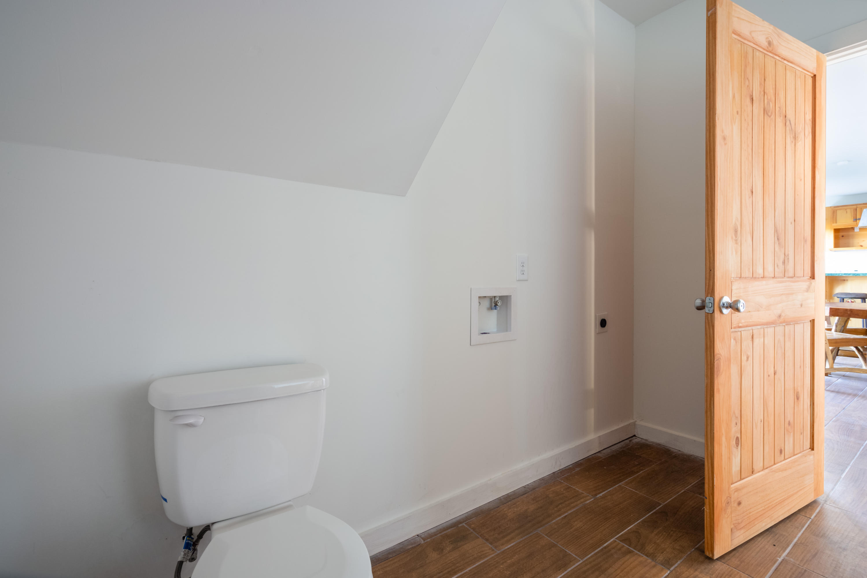5127 Sunset Drive Rising Fawn, GA 30738 - Photo 21 of 46 Full Bathroom 1b