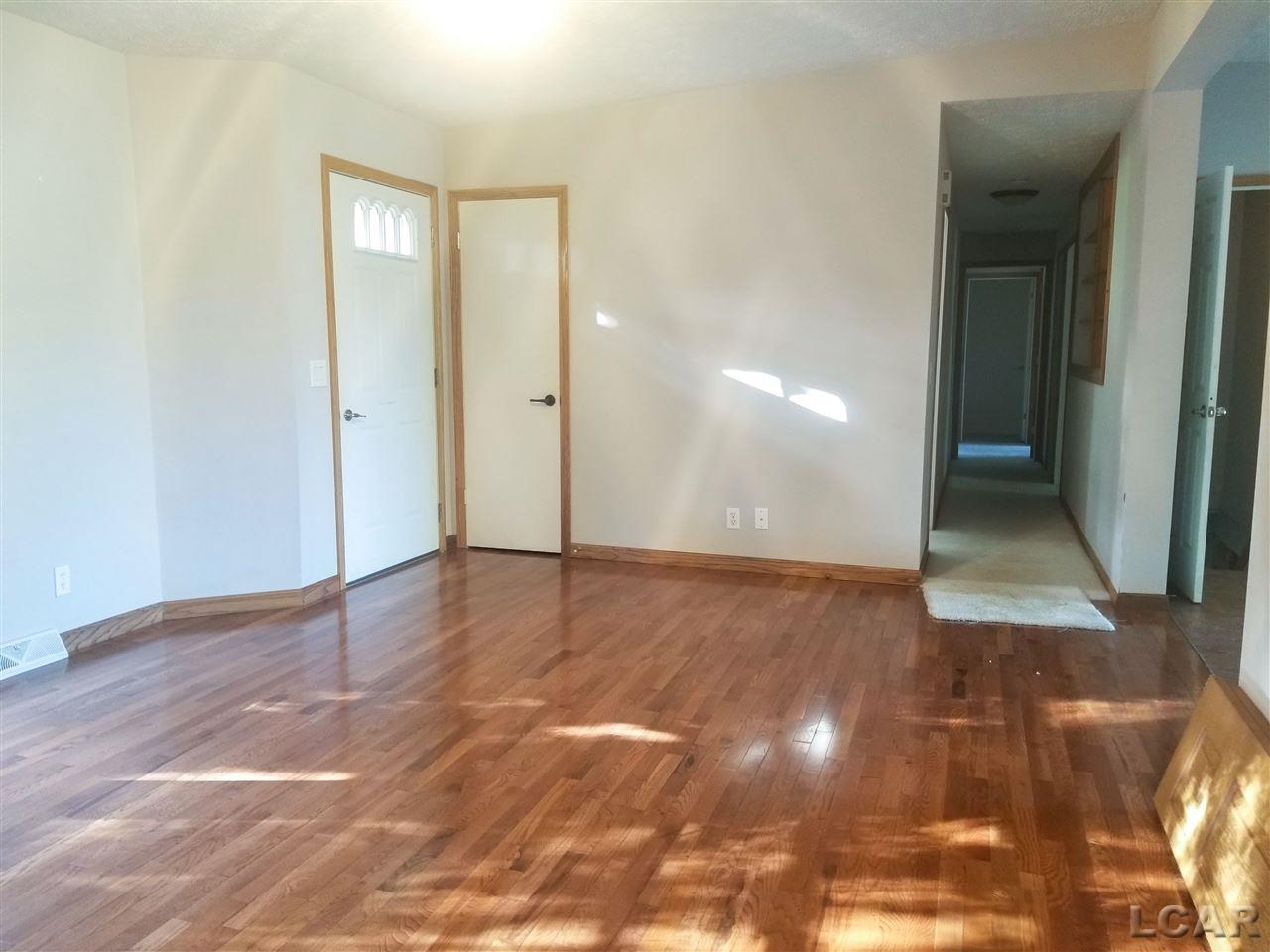10100 Prattville Road Pittsford, MI 49271 - Photo 2 of 11 50025871-1.JPG