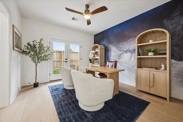 $810,000 | 3506 Dorset Clf Lane, Houston, TX 77055